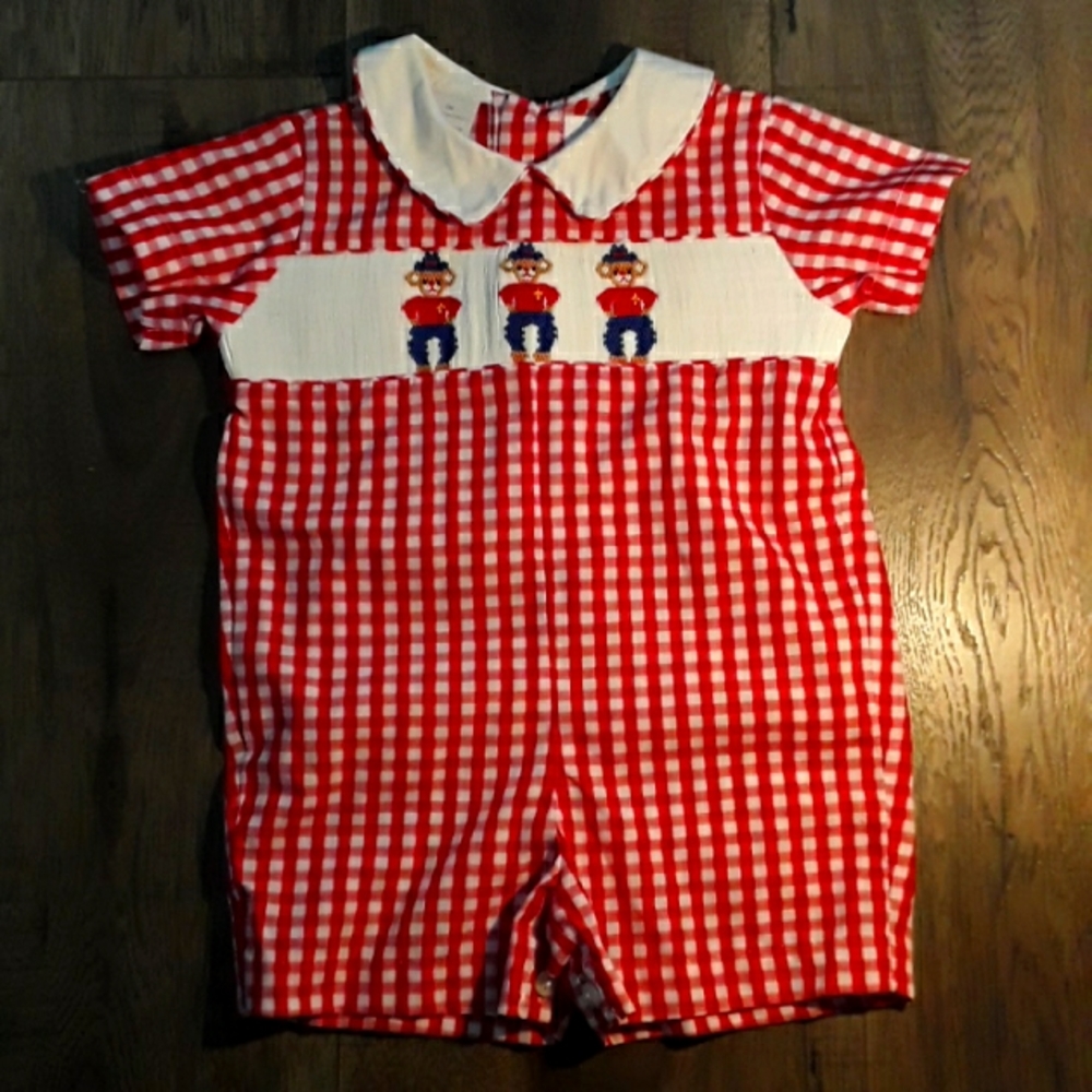 romper by Smocked Giraffe 3-6 months
